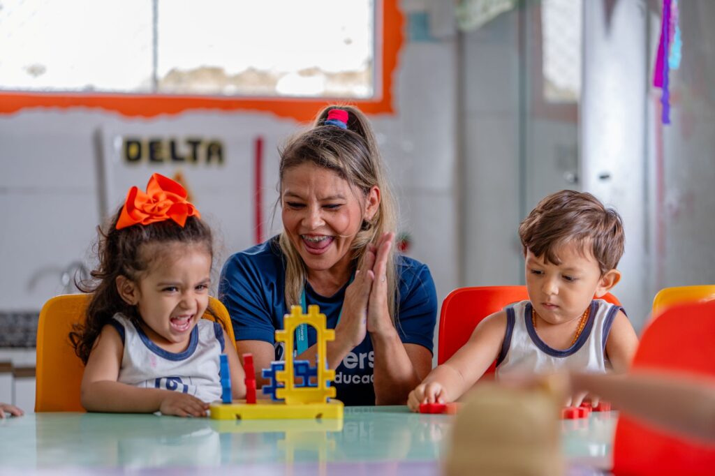 Por que conhecer as fases do desenvolvimento infantil ajuda a melhorar a aprendizagem?